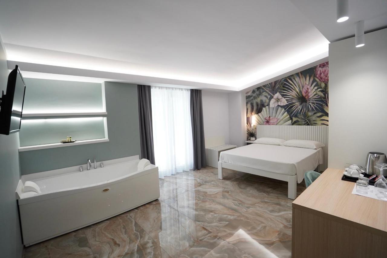 Harmony Tropea Rooms & Suites מראה חיצוני תמונה